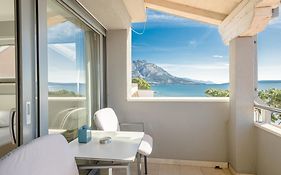 Rogac Rooms & Restaurant